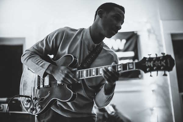 Leon Bridges Press Photo 1 photo credit rambo-66671768