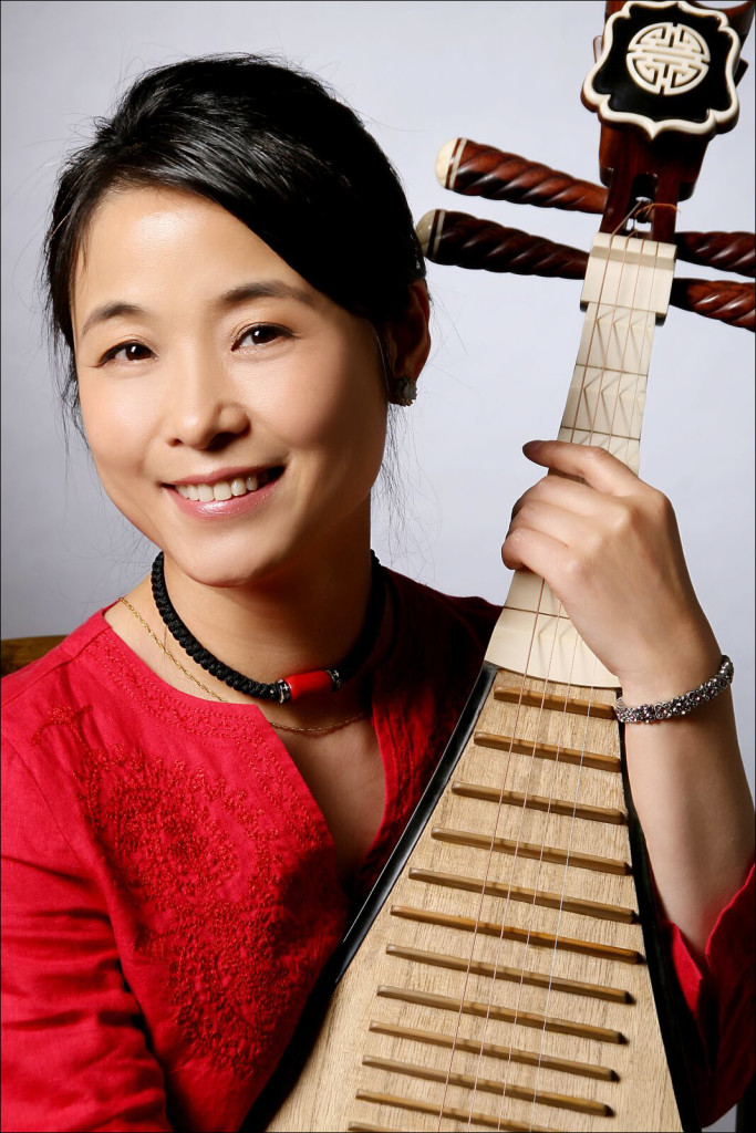 Wu Man. Image by Kuan Di
