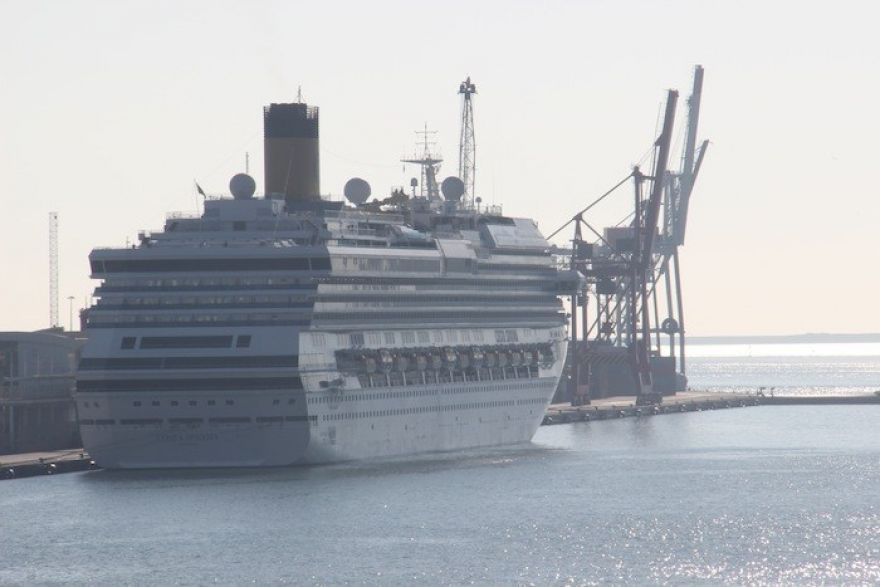 When an Inside Cabin May be Best – Essential Cruise Tips #107